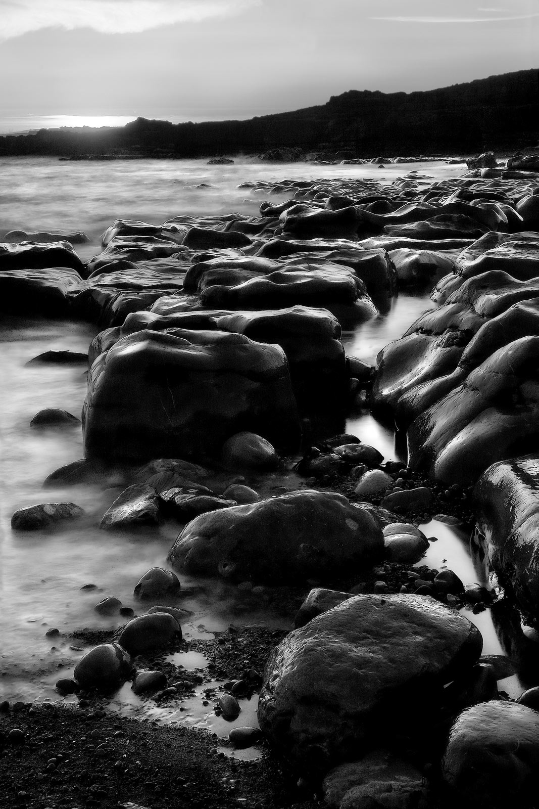 2008-UK, Wales, Ogmore by Sea (black souls)