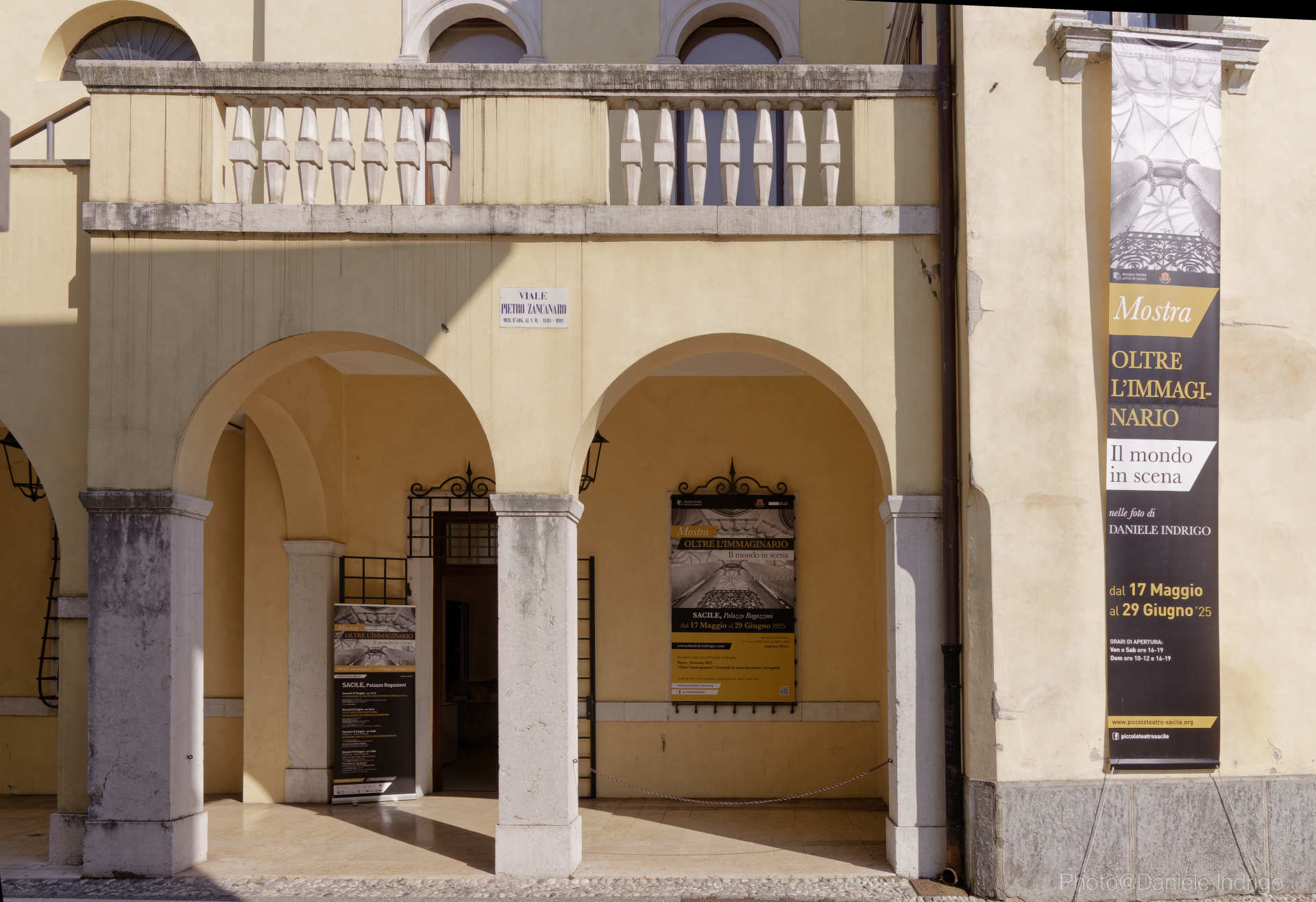 Mostra "Oltre l'immaginario: il mondo in scena"