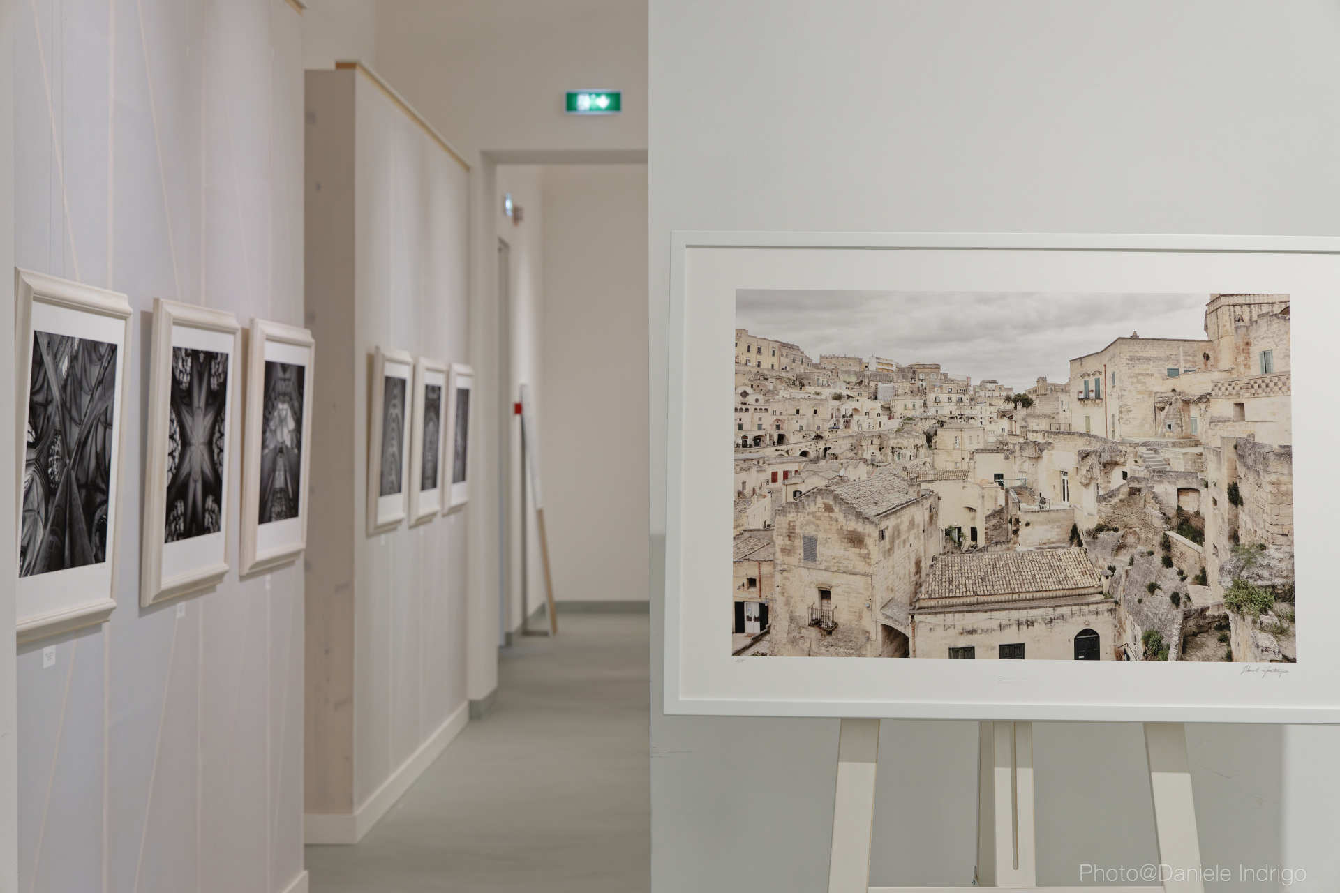 Mostra "Oltre l'immaginario: il mondo in scena"